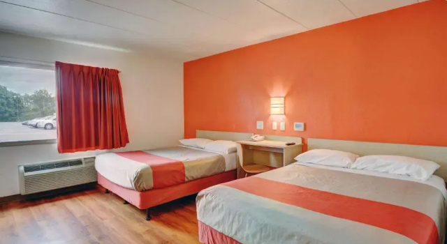 Четырёхместный номер Standard Motel 6-Seekonk, MA - Providence East