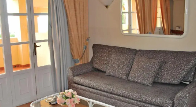 Apartamentos El Toro