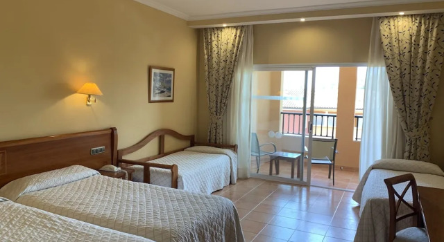Standard Familie Zimmer mit Balkon und mit Poolblick Bordoy Don Antonio