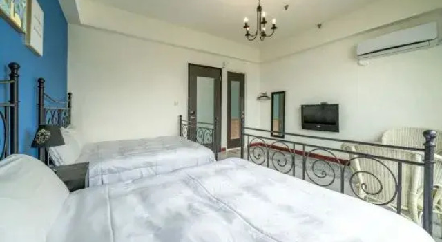 Четырёхместный номер Economy Discovery B&B