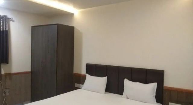 Hotel Renuka Inn, Забронировать Отель Отели Нагпур с завтраком, рядом с Железнодорожный вокзал Нагпур, Завтраки