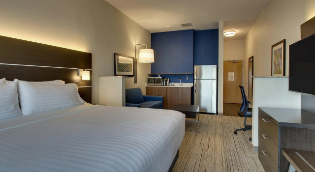 Двухместный номер Standard Holiday Inn Express Hotel & Suites Morris by IHG