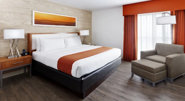 Двухместный номер Standard с видом на реку Holiday Inn San Antonio-Riverwalk by IHG