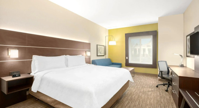 Двухместный номер Standard Holiday Inn Express Hotel & Suites Marysville by IHG