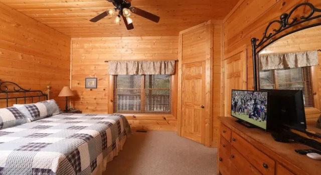 Echoes of Eden 4 Br cabin by RedAwning