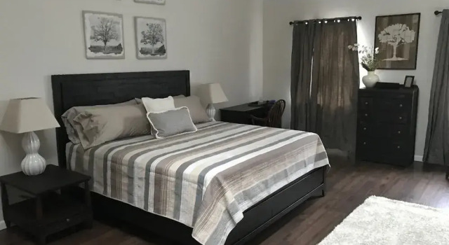Suite Creekside Inn
