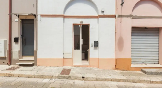2380 Casa Crispi