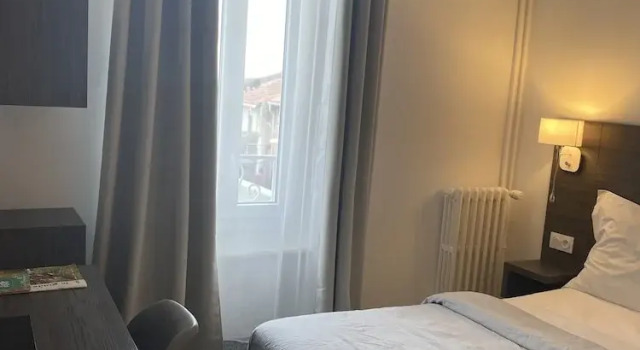 Standart dört kişilik aile oda Hôtel L'Alsace
