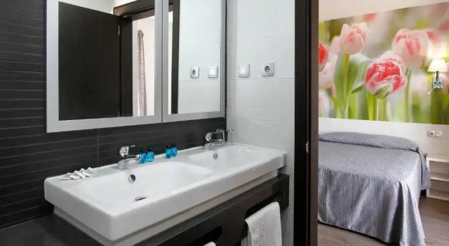 Трёхместный номер Standard с видом на море Hotel Amaraigua - All Inclusive - Adults Only