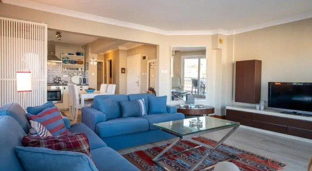 Flat w Sea View Balcony 3 min to Cesme Marina