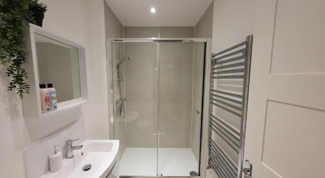 Апартаменты Superior Crescent House Apartments