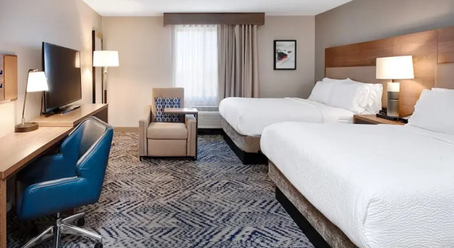 Четырёхместный люкс Candlewood Suites Detroit Sterling Heights by IHG