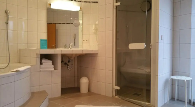 Люкс Comfort City Partner Hotel Strauss