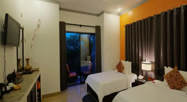 Двухместный номер Deluxe с балконом Areca Angkor Boutique Villa