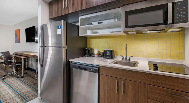 Четырёхместный люкс MainStay Suites Georgetown Lexington North