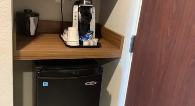 Двухместный номер Standard Holiday Inn Express & Suites Evansville North by IHG