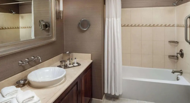 Двухместный номер Standard с видом на город The Inn at Hendersons Wharf, an Ascend Collection Hotel