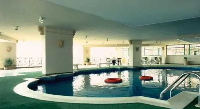 Elite Two, Rezervovat Hotel Hotely v Capital Governorate s bazénem, Bazén