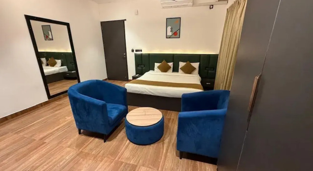 Номер Deluxe Hotel Kingdom Suites