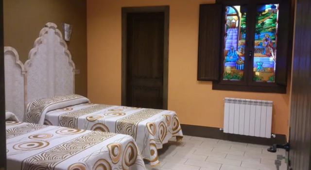 Casa Rural La Alcazaba, Buchen Sie Hotel El Robledo 