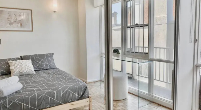 2BR in Best Central Location, Забронировать Апартаменты/квартира Сидней Sydney Region