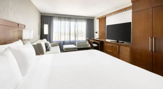 Номер Standard Courtyard by Marriott Los Angeles Woodland Hills