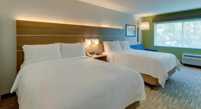 Двухместный люкс Holiday Inn Express & Suites - Roanoke - Civic Center