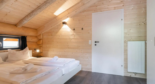 Lovely Chalet With Lush Green View in Carinthia