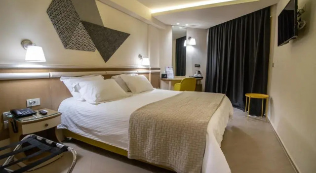 Двухместный номер Superior с видом на город Emmantina Hotel