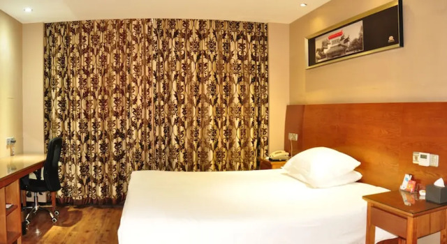 The Posh Hotel, Book Hotel Hoteller i Pingxiang med parkering, Parkering