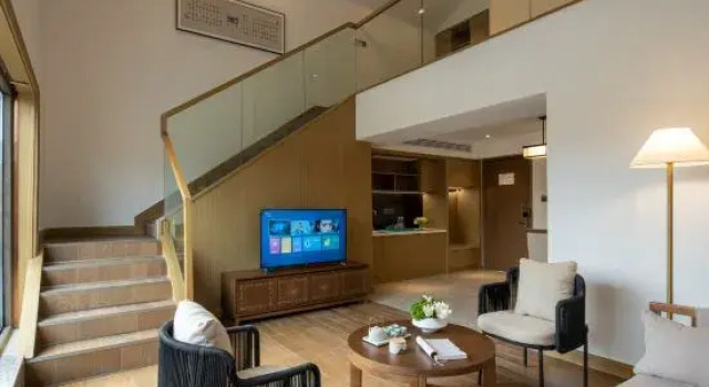 Люкс Superior Jingzhou Yingcheng Livable Hotel