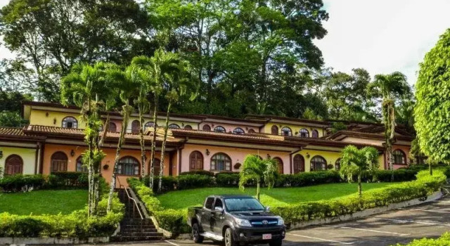 Occidental El Tucano, Book Hotel Aguas Zarcas 