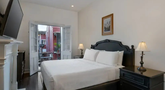Двухместный номер Deluxe с балконом Hotel Royal New Orleans