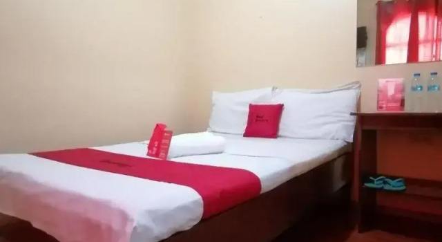 Двухместный номер Standard RedDoorz near SM Batangas City