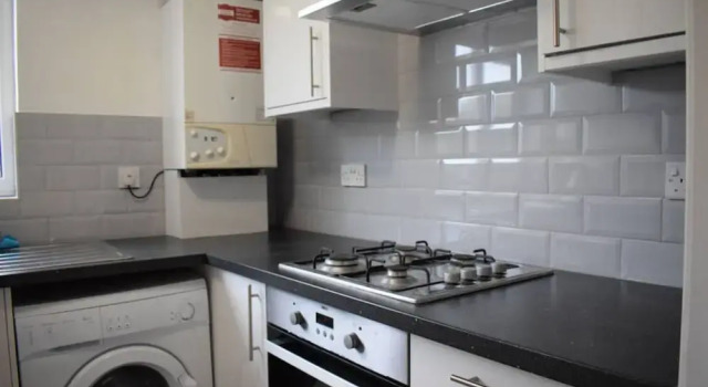 Bright 2 Bedroom Flat in East Dulwich