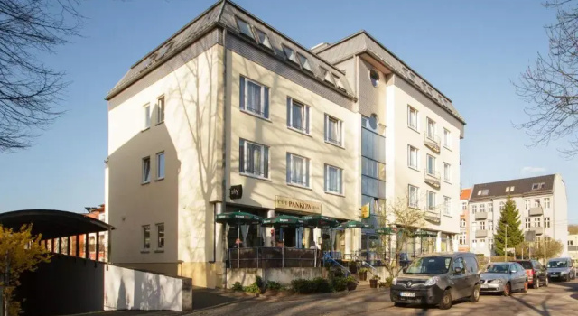 Трёхместный номер Standard Hotel Pankow
