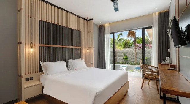 Номер Deluxe Amandaya Canggu