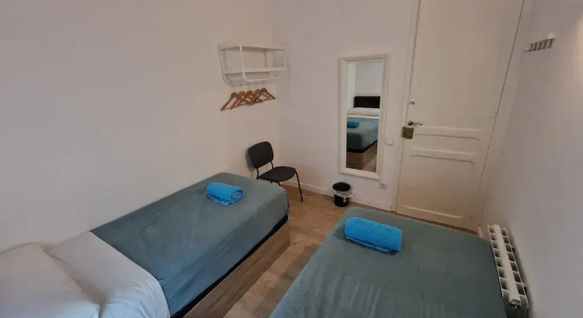 Flor rooms, Забронировать Отель Отели Барселоны 3 звезды, рядом с Железнодорожный вокзал Пасео-де-Грасиа, 3*