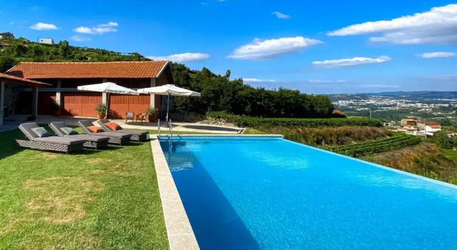 The FarmHouse II - Uma quinta deslumbrante, Rezerwuj Hotel Felgueiras Douro