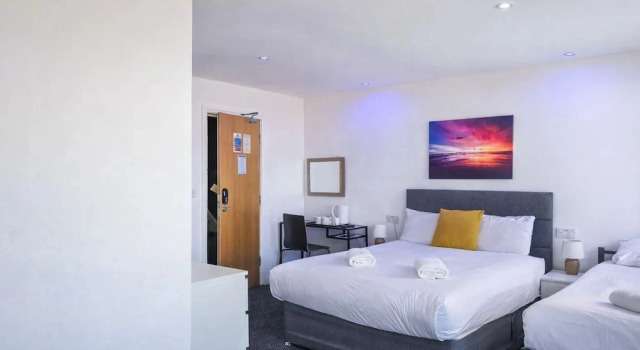 399 Prom - Blackpool Hotel