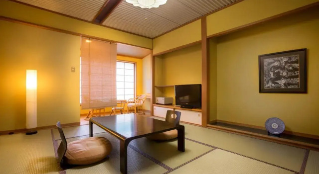 Hotel Suigekka, Varaa Hotelli Hotellit Fukui pysäköinnillä, Pysäköinti