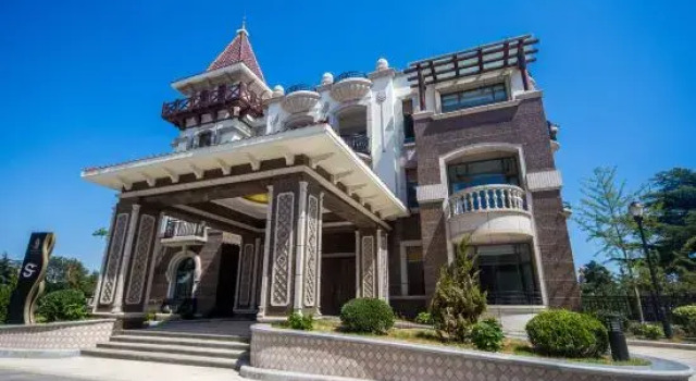 Shengxiwan Resort Hotel, Book Resort Resort Hotels in Liaoning, Resort