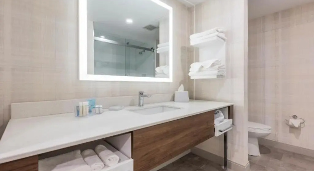 Номер Standard Hampton Inn & Suites Charlottetown