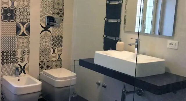 Трёхместный номер Standard с балконом и с красивым видом из окна Marricriu BeB Rooms and Pool Avola
