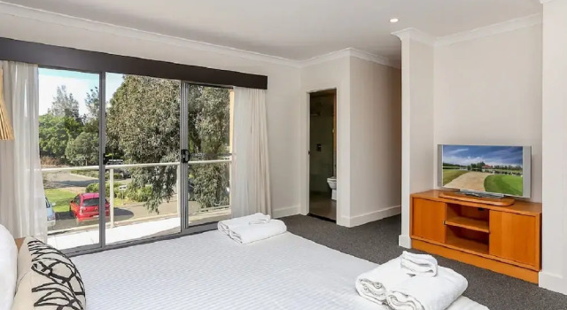 Villa on the Green, 예약 빌라 Lovedale Hunter Valley