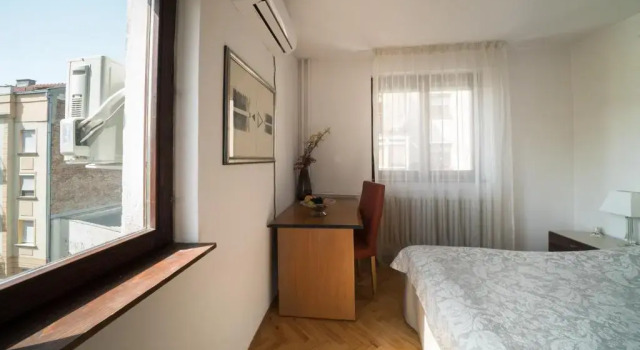Sensitive Apartment, Забронировать Апартаменты/квартира Отели в центре Белграда, в центре