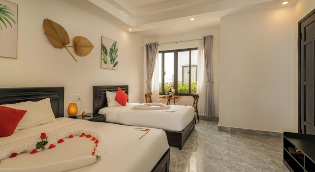 Трёхместный номер Deluxe Beach Palm Villa Hoi An