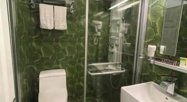 Двухместный номер Deluxe с балконом Tuong Vi Hotel