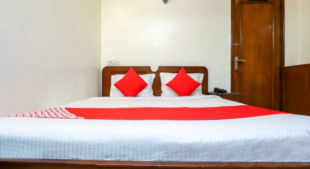 Delhi Empire By OYO Rooms