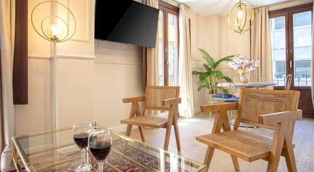 Beautiful 1 bd apartment in the heart of Granada. Mesones II, Забронировать Апартаменты/квартира Гранада Granada Province, рядом с Музей народных традиций и искусств Los Tiros de Granada
